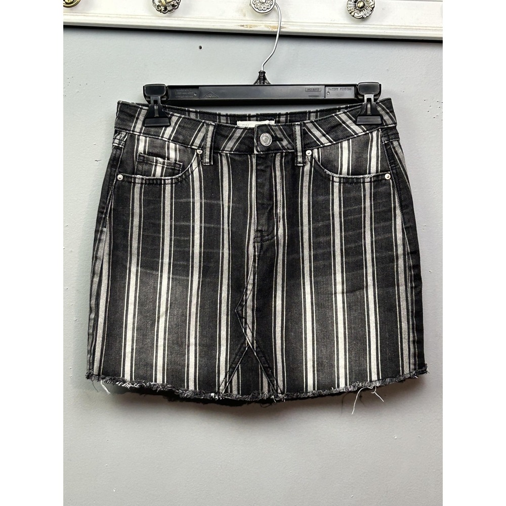 Sky and Sparrow Denim Skirt Womens 3 Black White Striped Raw Hem Mini Skirt Edgy